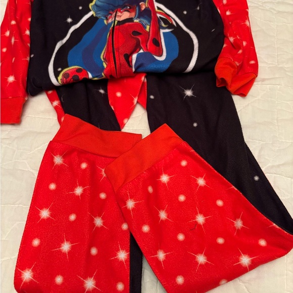 Bundle of various girl’s pajamas - Picture 4 of 6